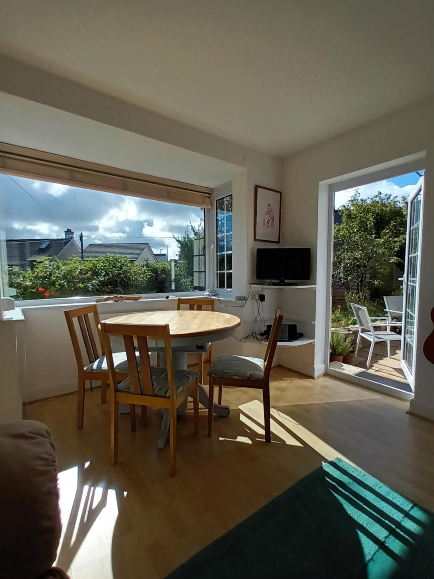 Sunrise! ~ 2 Bedrooms, Garden, Parking, Sea Views St Ives  Bagian luar foto